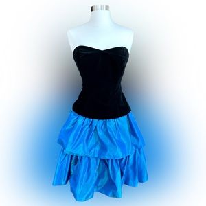 VTG 80s 💙 Laura Ashley Blue & Black VELVET & TAFFETA Ruffled Party Dress
